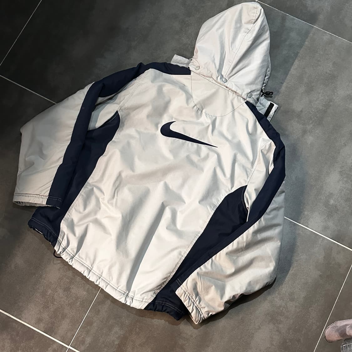 나이키 올드스쿨 백로고 배색 점퍼 상품이미지4