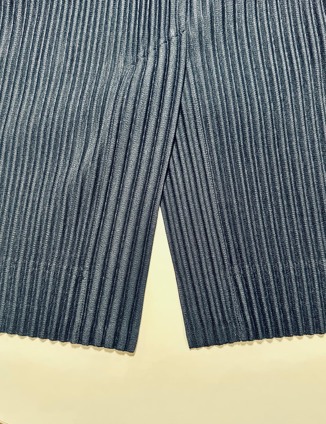 옴므플리세 이세이미야케 베이직 자켓 네이비 3사이즈 신품급 상품이미지4