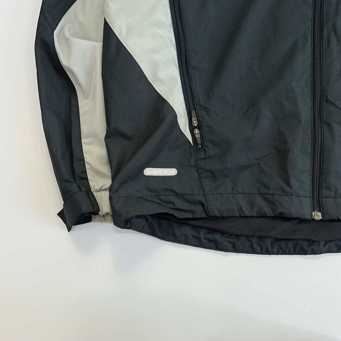 Nike 나이키 그레이 블랙 배색 바람막이 상품이미지5