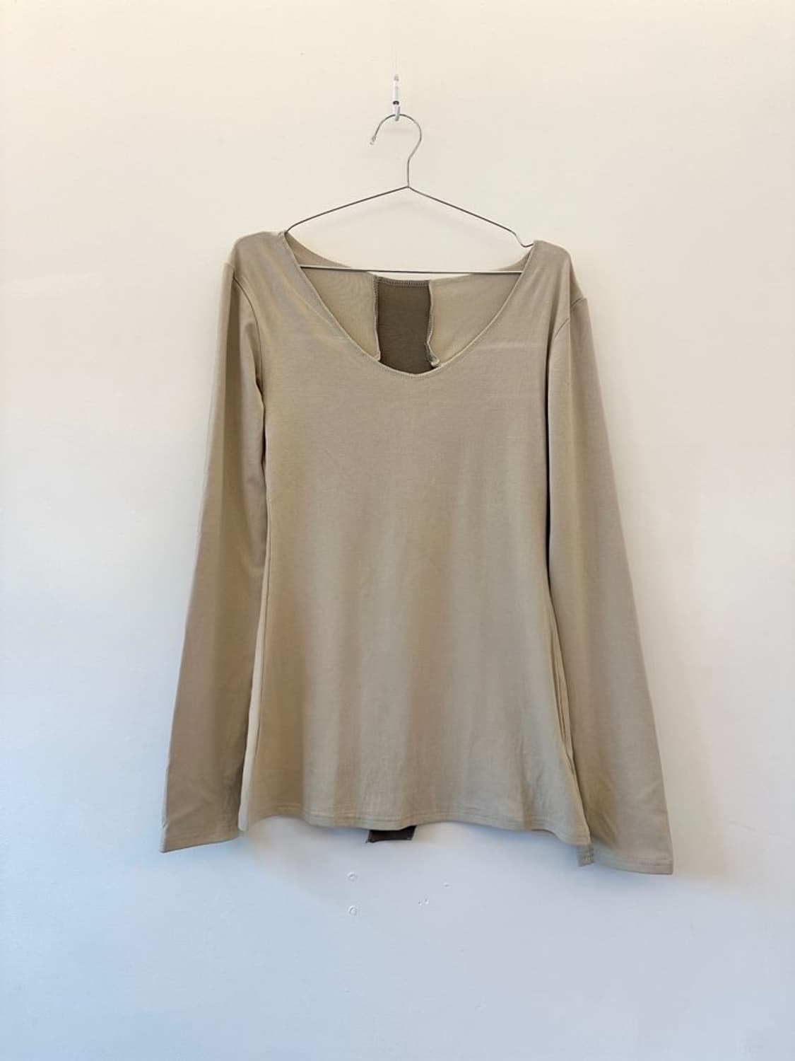 Cross chic sleeveless top / beige 상품이미지4