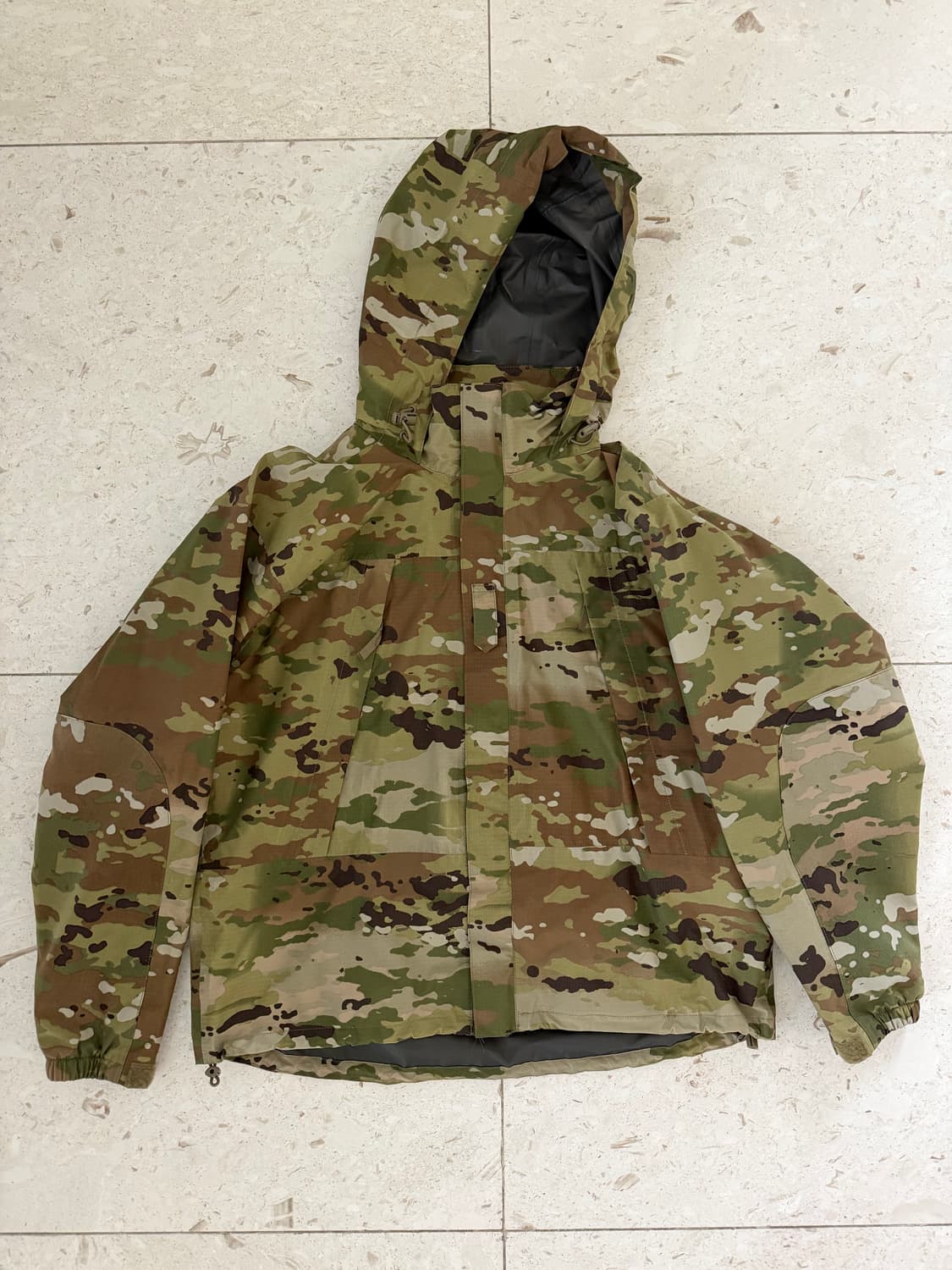[M-R] 미군 멀티캠 고어텍스 팩라이트 자켓 LEVEL6 상품이미지1