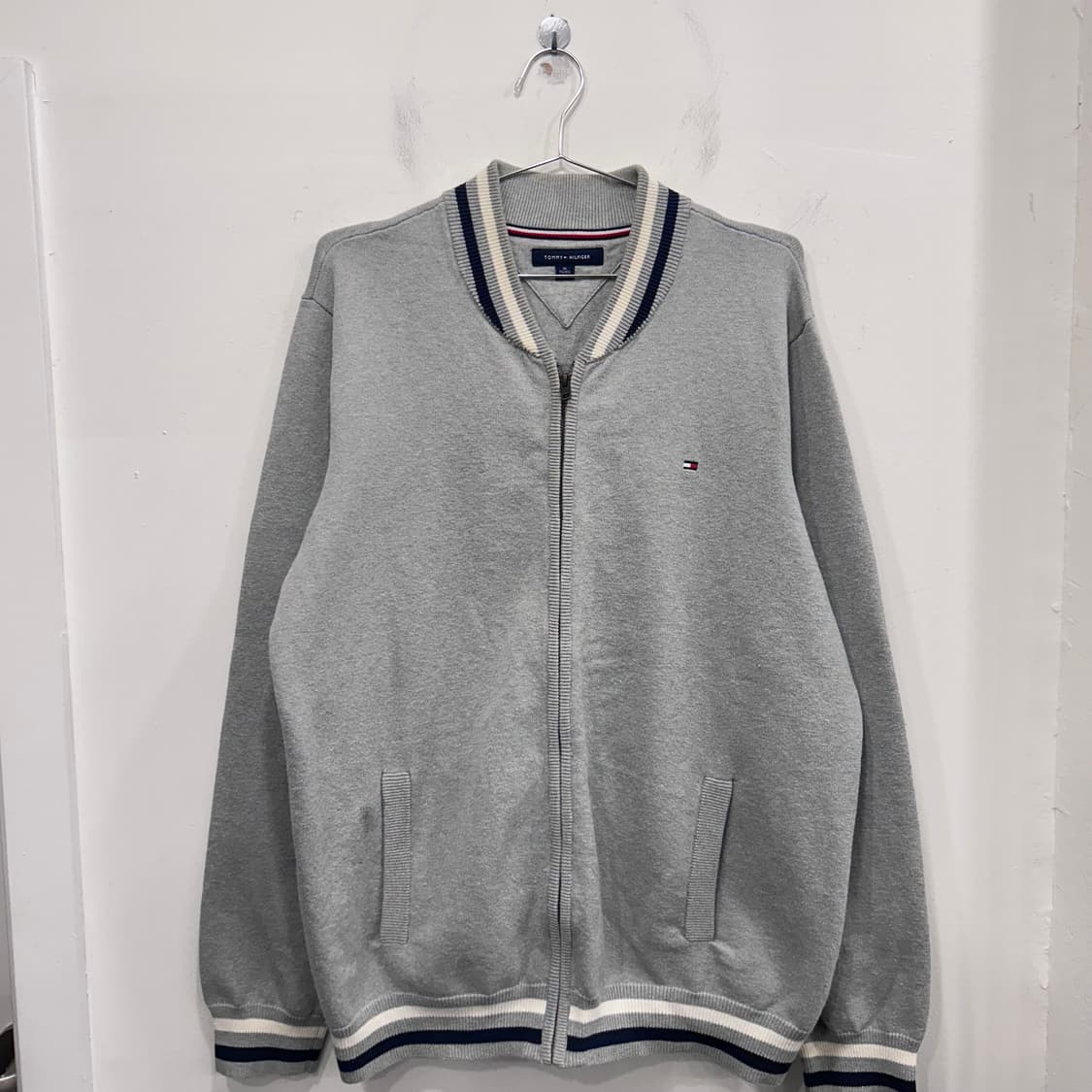 타미힐피거 배색 숄카라 오버핏 니트 집업 상품이미지2