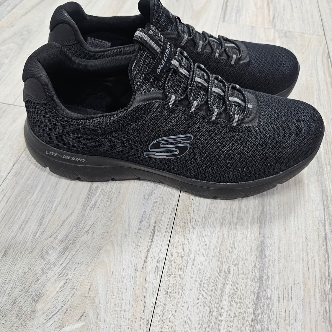 스케쳐스 남성 운동화 블랙 275mm 상품이미지1