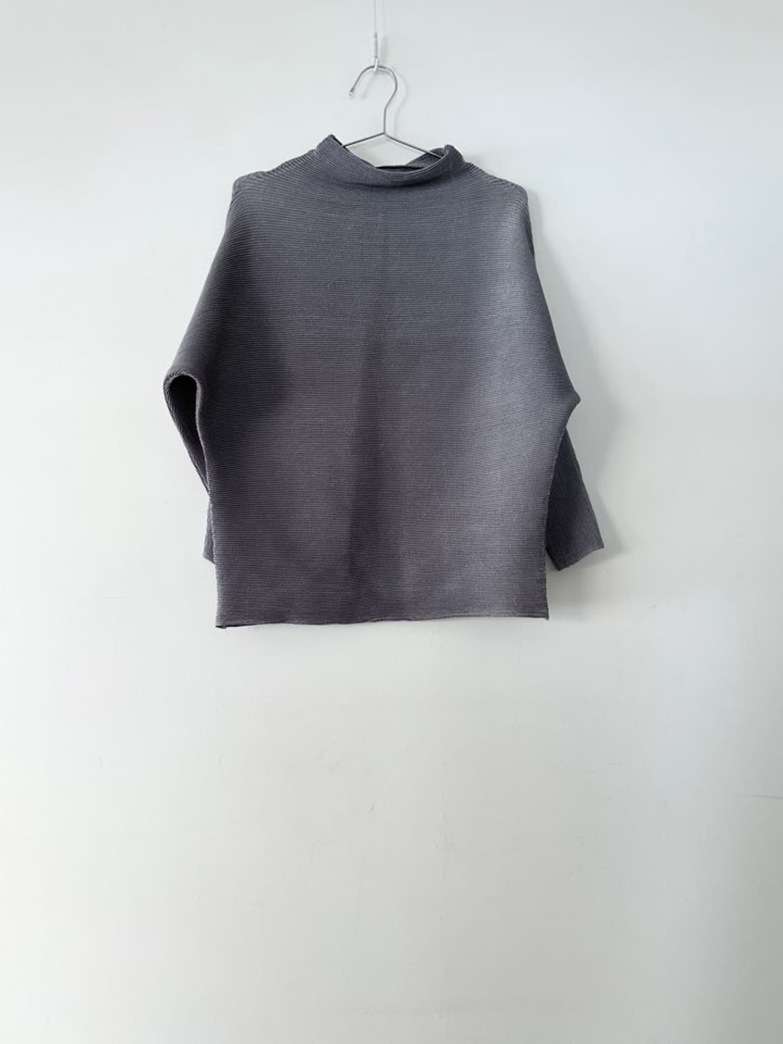 Origin pleats top / Grey 상품이미지1