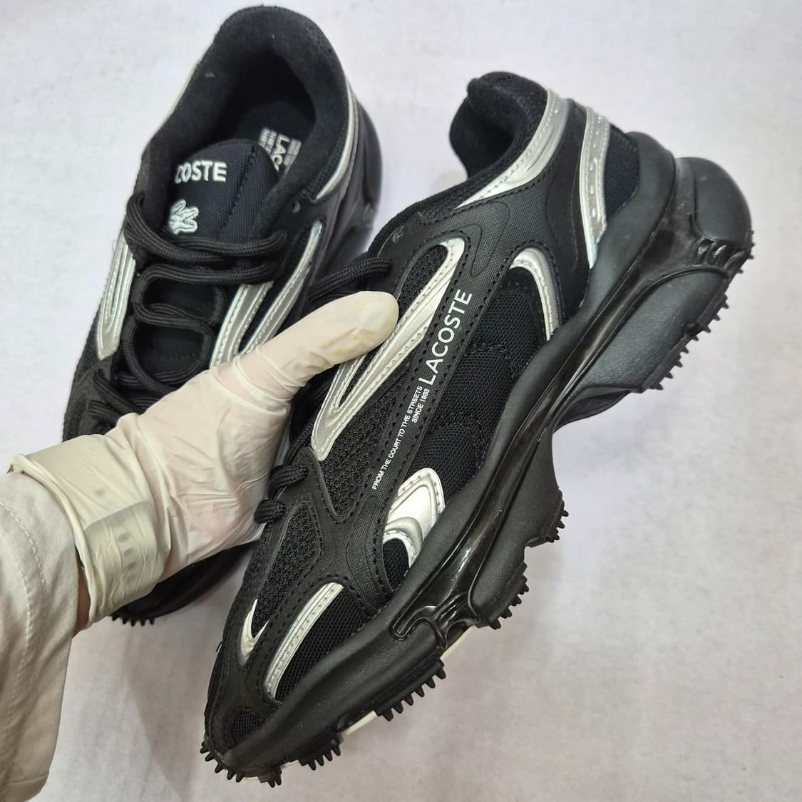 (새상품) 라코스테 L003 2K24 블랙 상품이미지2