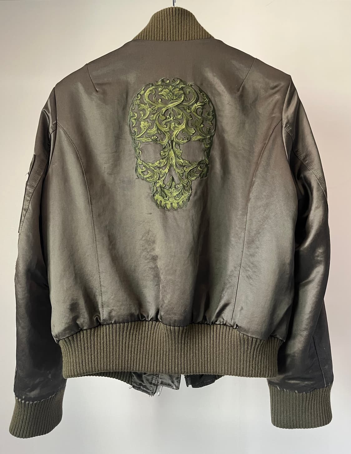 Obelisk Embroidered Flight Bomber Jacket 상품이미지3