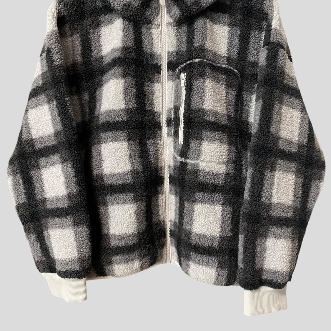 (여성L)유니클로 JW앤더슨 보아 체크 플리스 자켓 상품이미지4