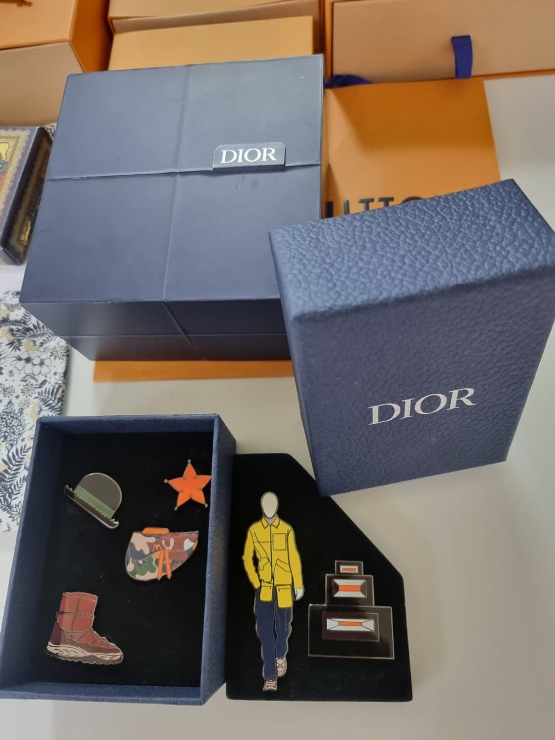 디올 VIP 겨울 브로치 6종 세트 상품이미지1