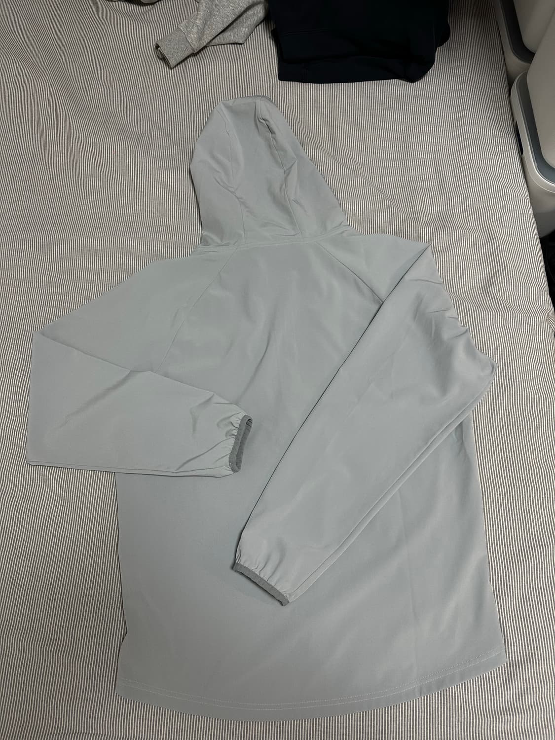 언더아머 스톰 후드 바람박이 M 상품이미지7