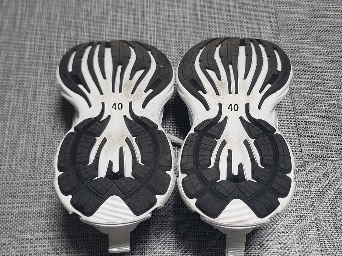 발렌시아가 먼데이 슈 스니커즈 화이트 40 상품이미지7