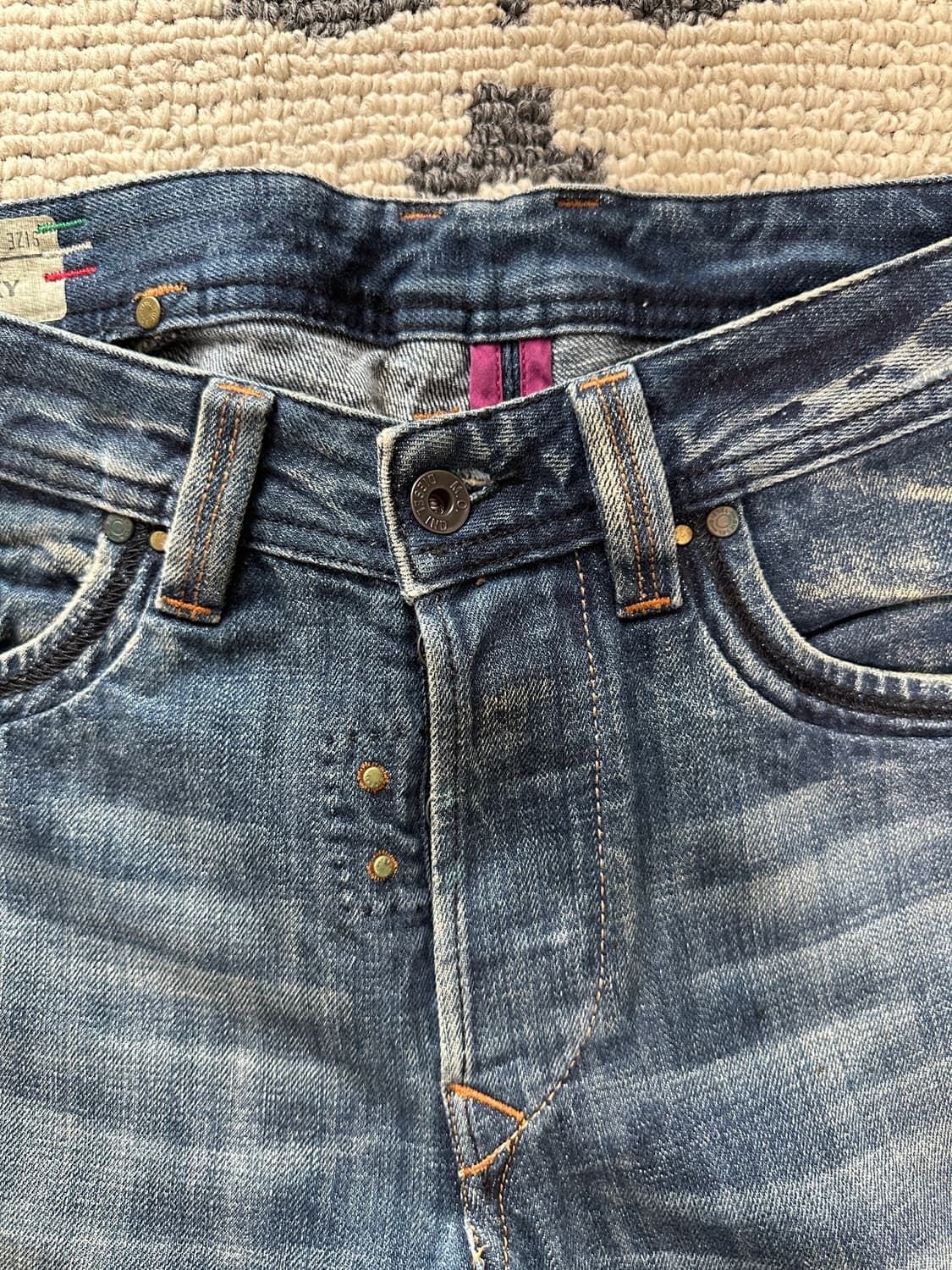 Diesel BUSKY 0071 Vintage Wash 데님팬츠 상품이미지4