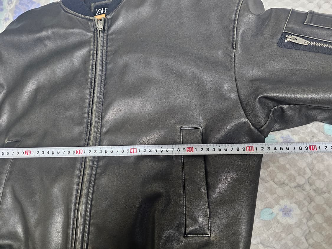 자라 남성 빈티지 가죽자켓 110 상품이미지4