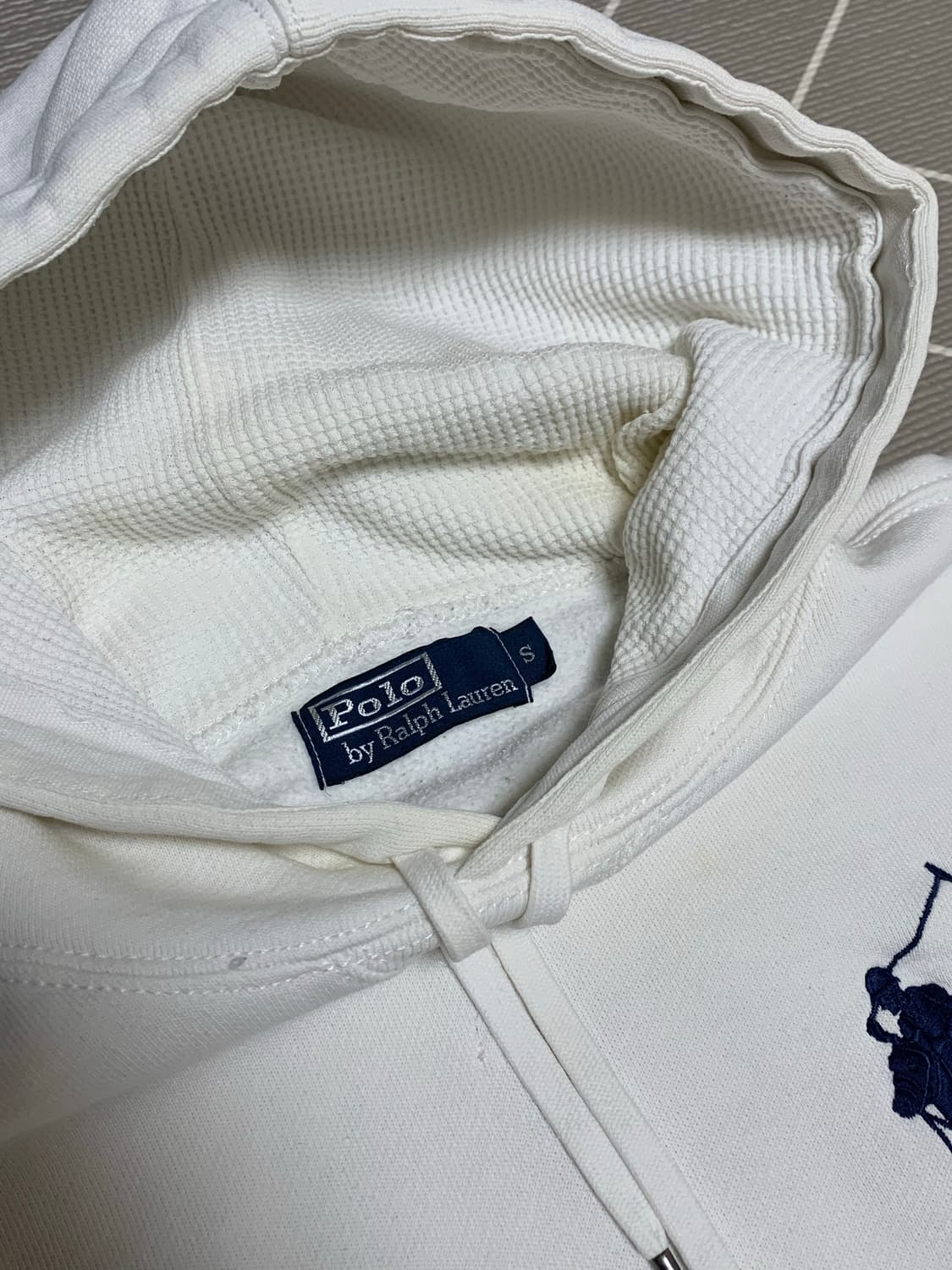 폴로 빅포니 후드티 화이트 상품이미지4