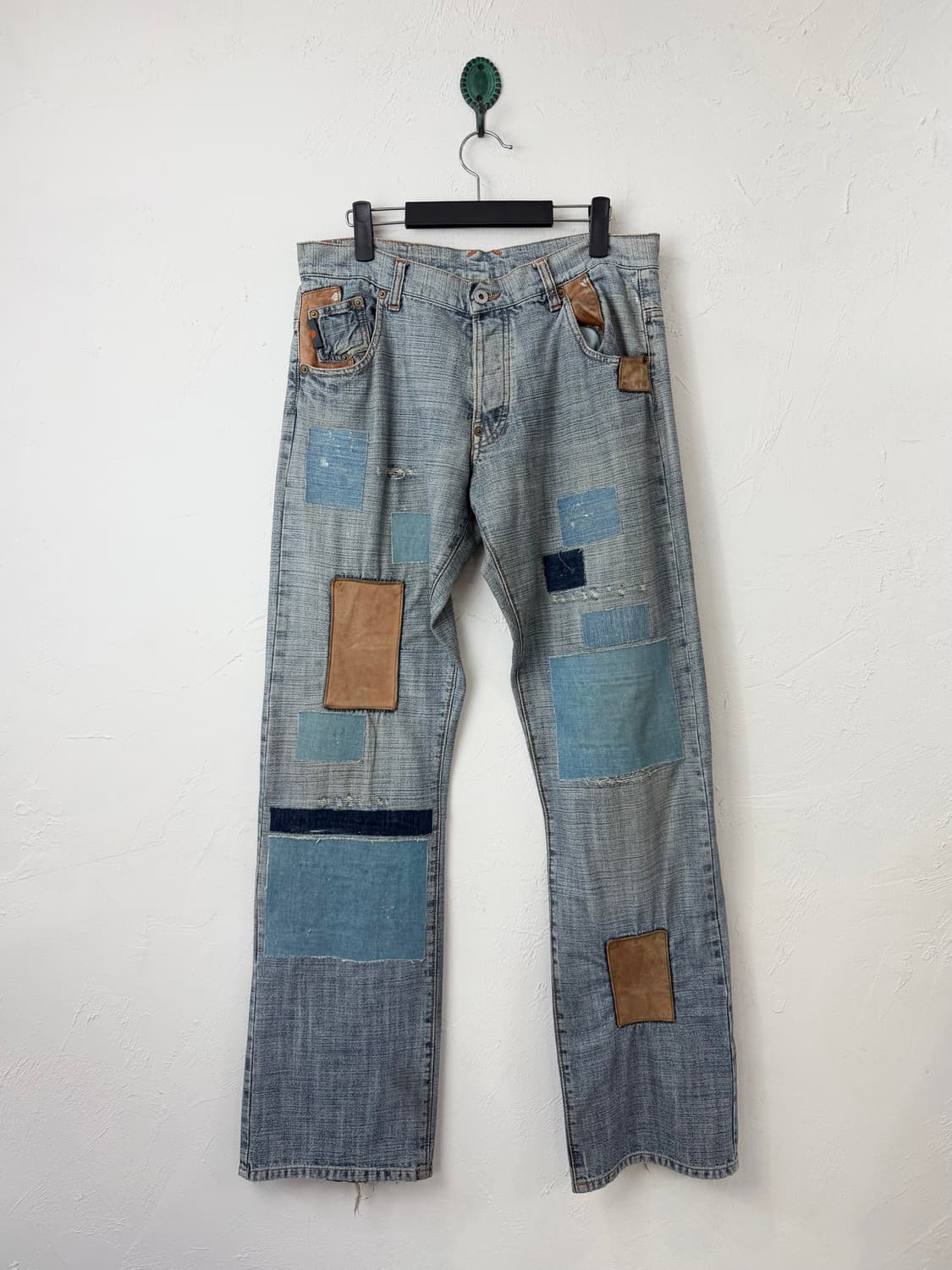 Yen Jeans by 미치코 코시노 이태리 레더 패치 데님  상품이미지1