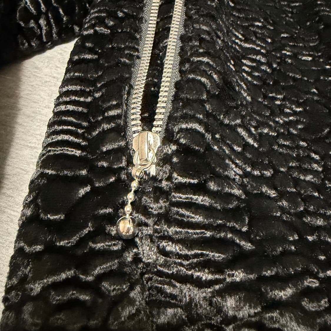 [L] KYHO 벨벳 봄버 자켓 상품이미지4