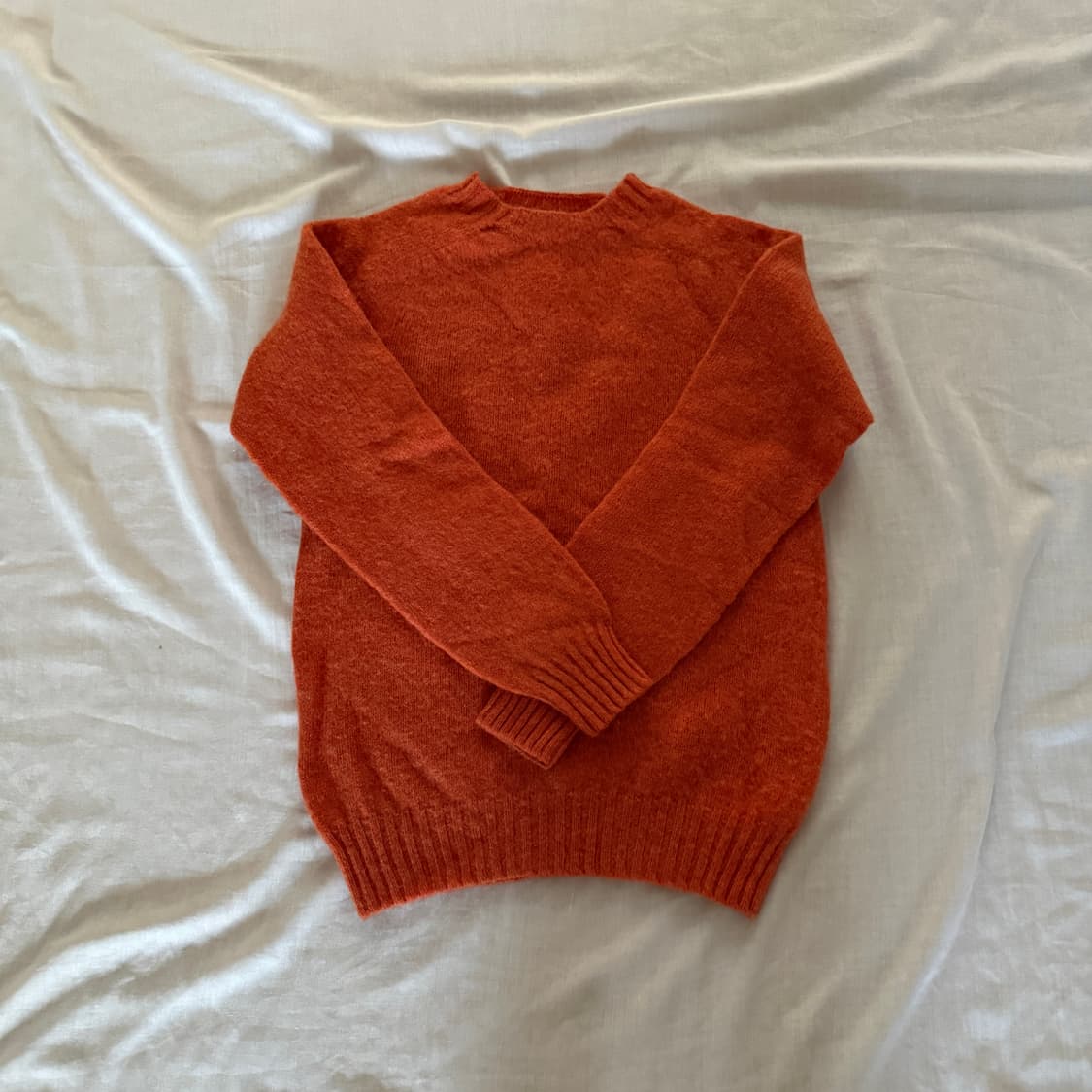 할리스코틀랜드 쉐기독오렌지컬러 니트 상품이미지1