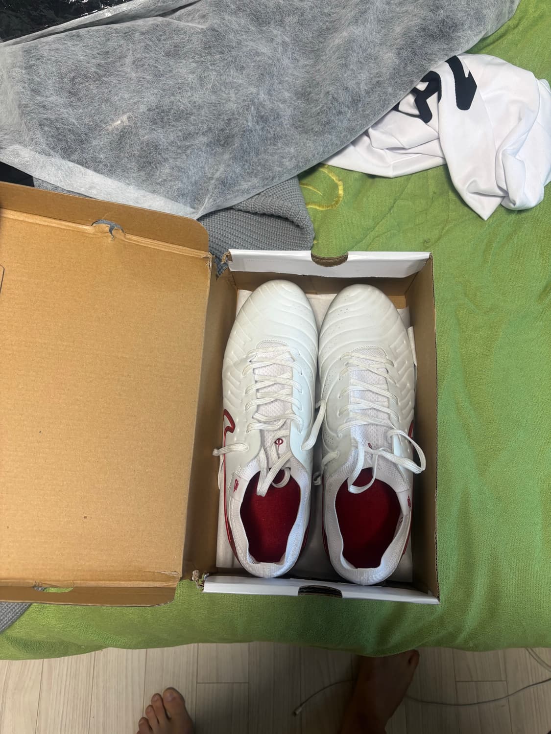 나이키 축구화 285 실착1회 상품이미지1