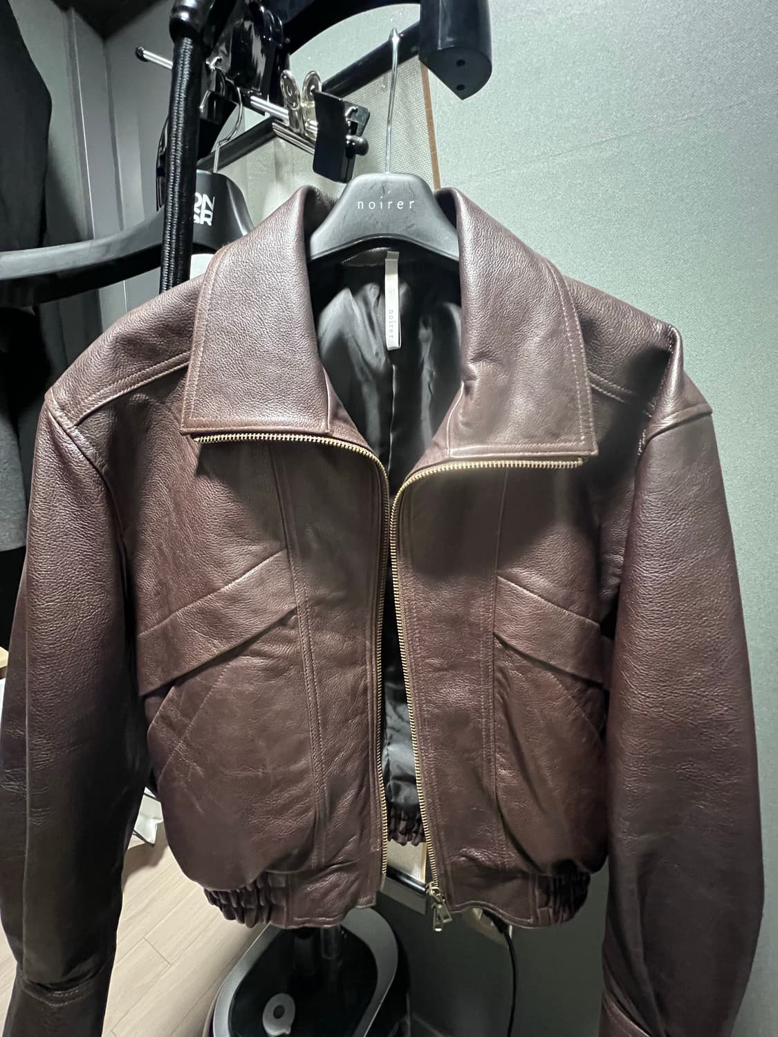 (새상품)48사이즈 노이어 앤틱 카우 레더 하이넥 블루종 브라운 상품이미지3