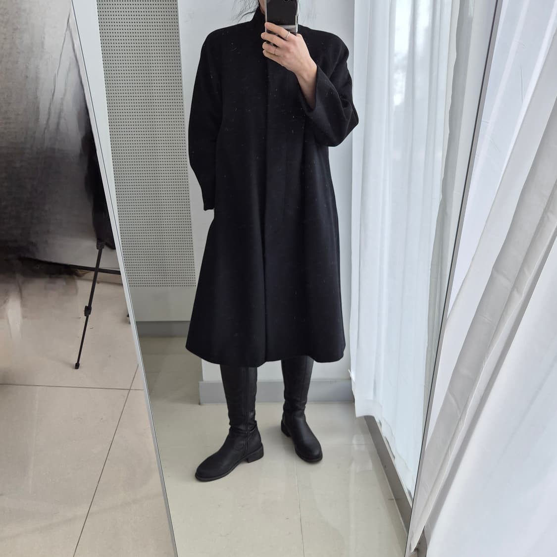 캐시미어100 하이넥 라글란 블랙 롱코트 상품이미지3