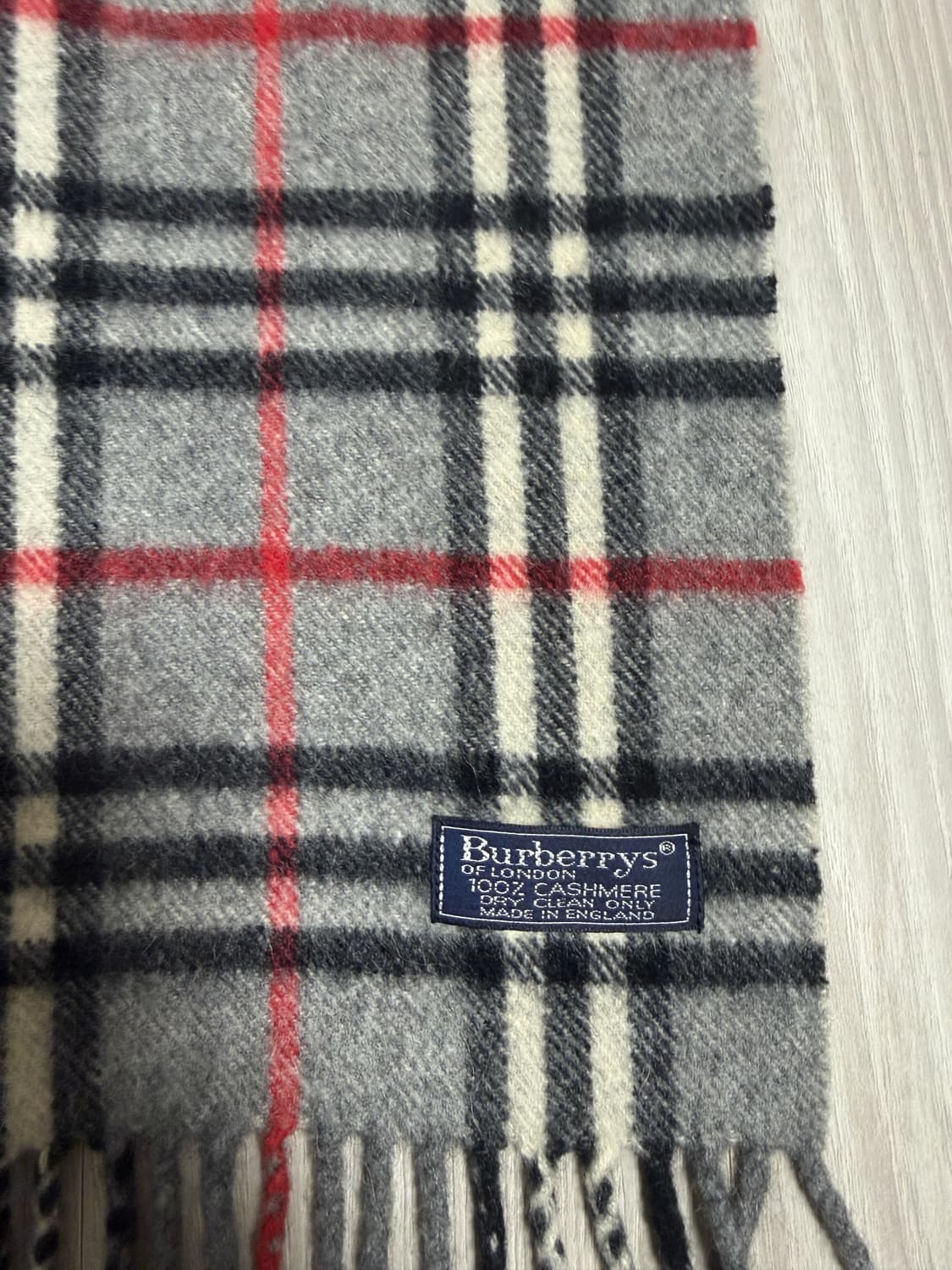[정품] 버버리 캐시미어 100% 머플러 상품이미지3