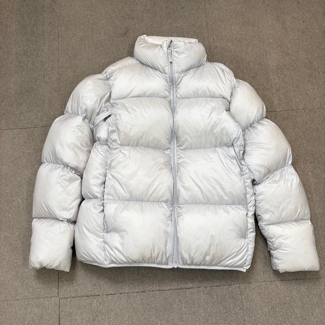 유니클로 울트라 라이트 다운 푸퍼 패딩  상품이미지1