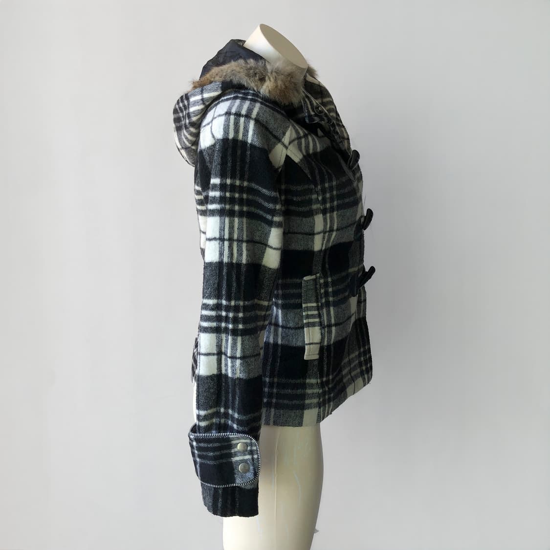 체크 퍼 후드 더플 숏 코트 상품이미지4