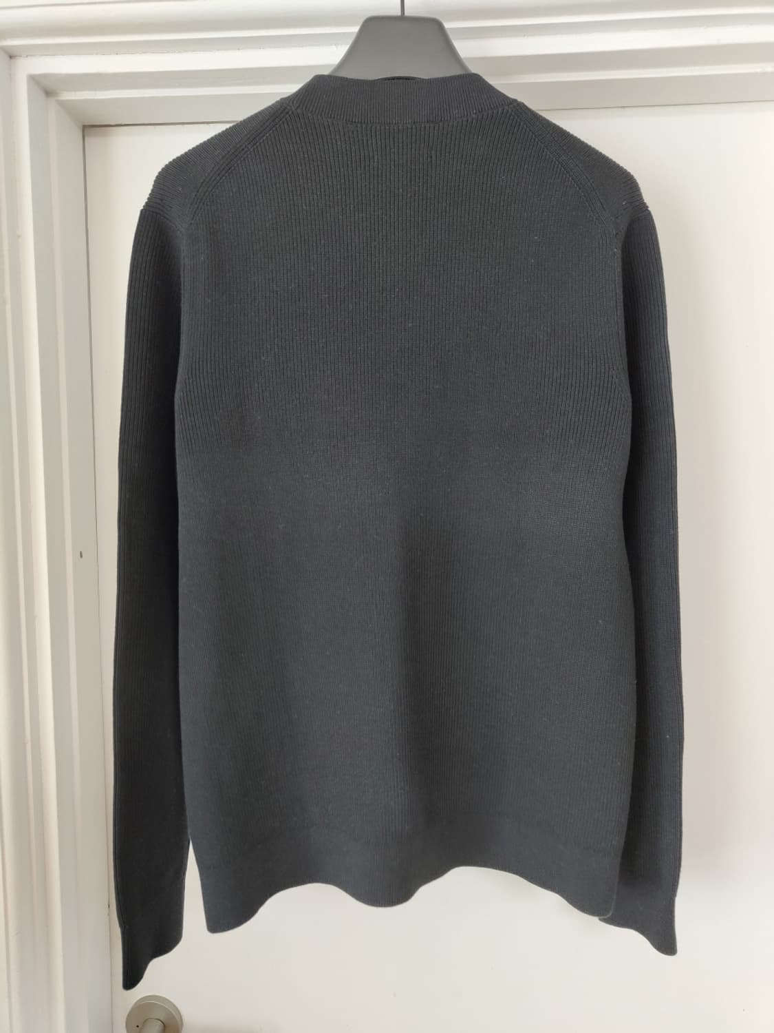 COS 레귤러핏 크루넥 스웨터 (블랙) XL 상품이미지3