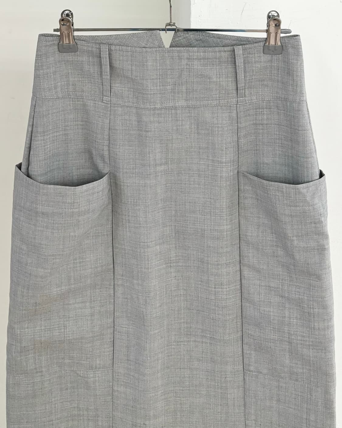 네헤라 그레이 미디 H라인 스커트 상품이미지2