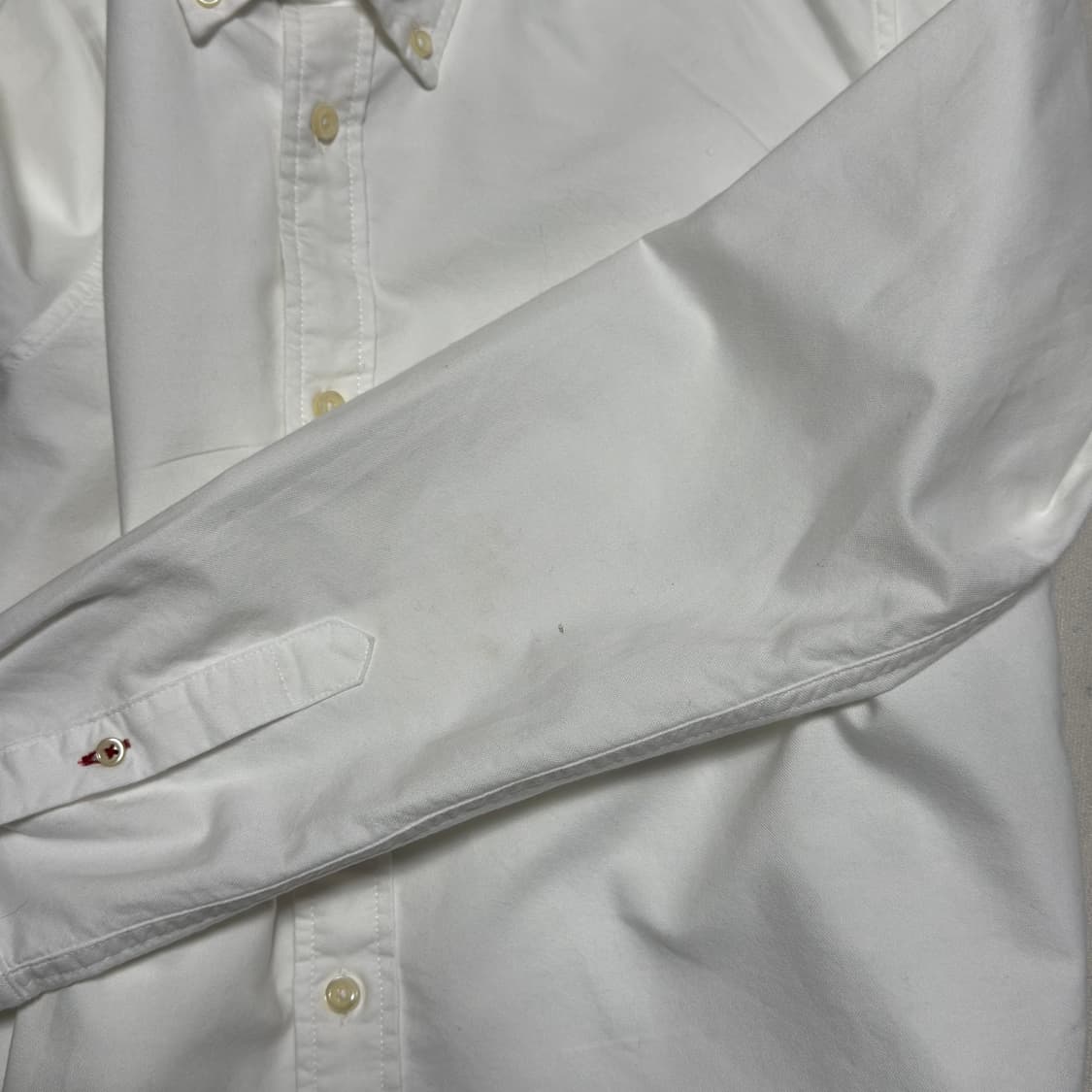 L 타미힐피거 래귤러핏 스몰로고 화이트 셔츠 상품이미지8