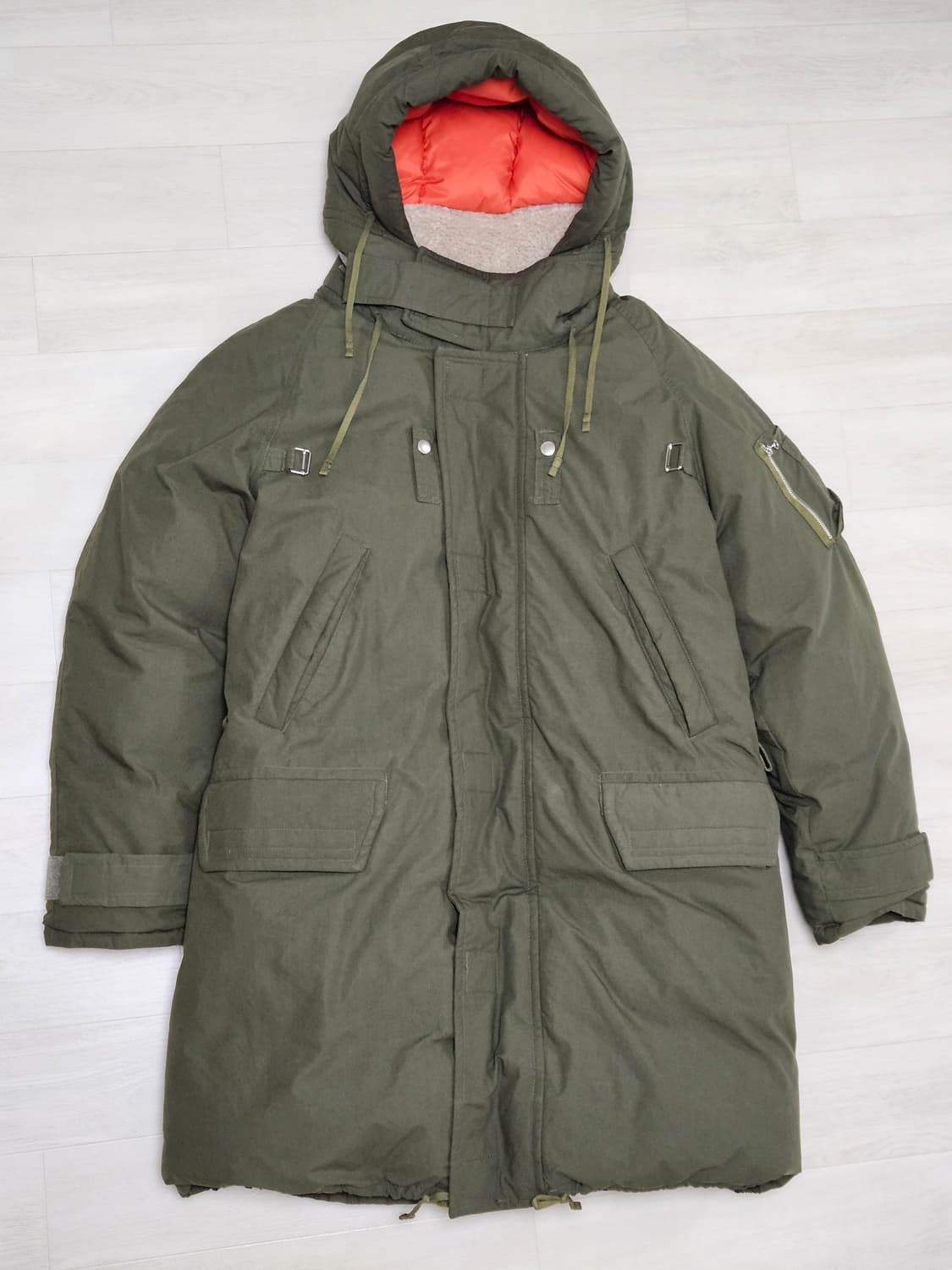 2-MOONTRIPPER PARKA

L사이즈 올리브드랩서비스 ods 상품이미지3