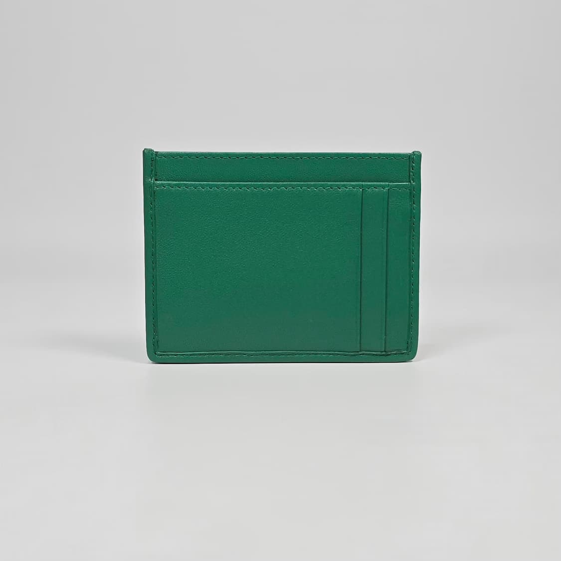 미우미우 마테라쎄 카드지갑 상품이미지3