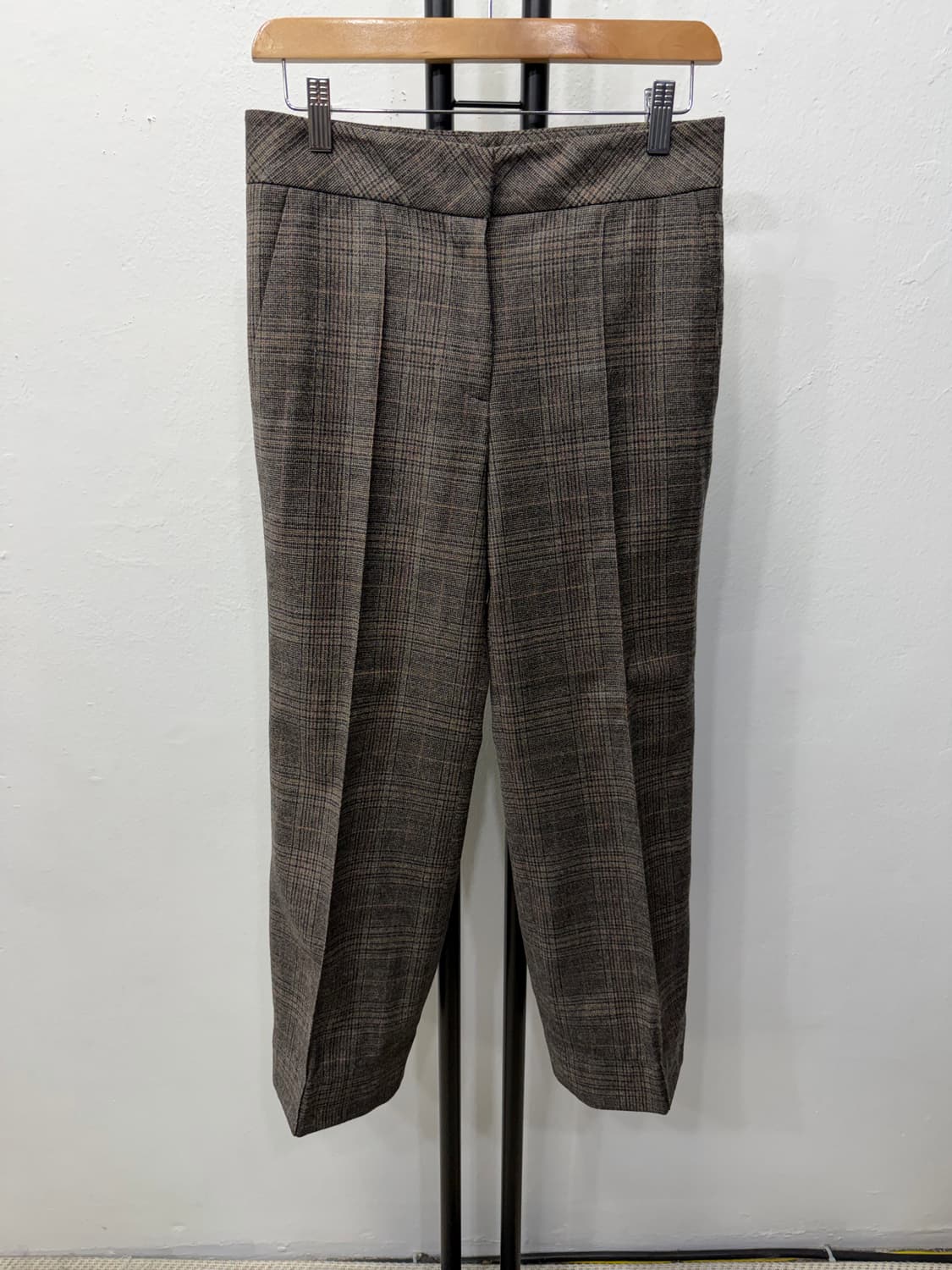 정품) 럭키슈에뜨 체크무늬 모재질 슬랙스 바지 36(28) 상품이미지1