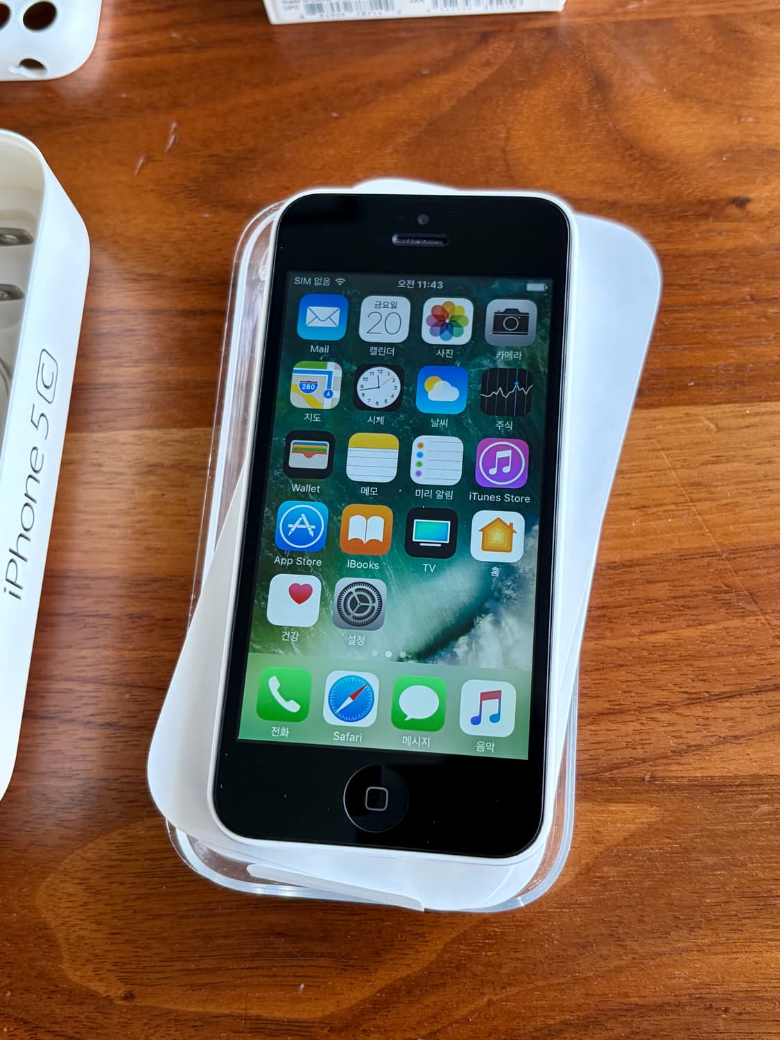 아이폰 5c 화이트 8GB (심프리, 셔터음 없는) 풀박스 #6722 상품이미지1