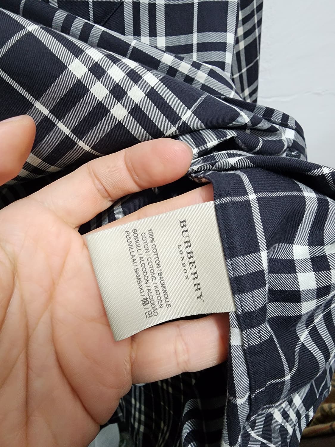 버버리 블랙 노바체크 옥스포드 셔츠 상품이미지5