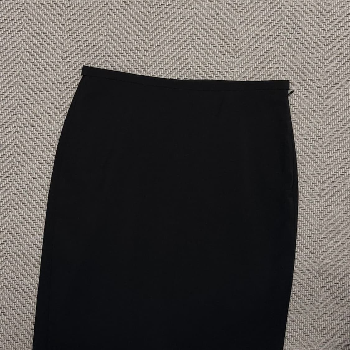 폴스미스 미니멀 스커트 v1111 상품이미지3