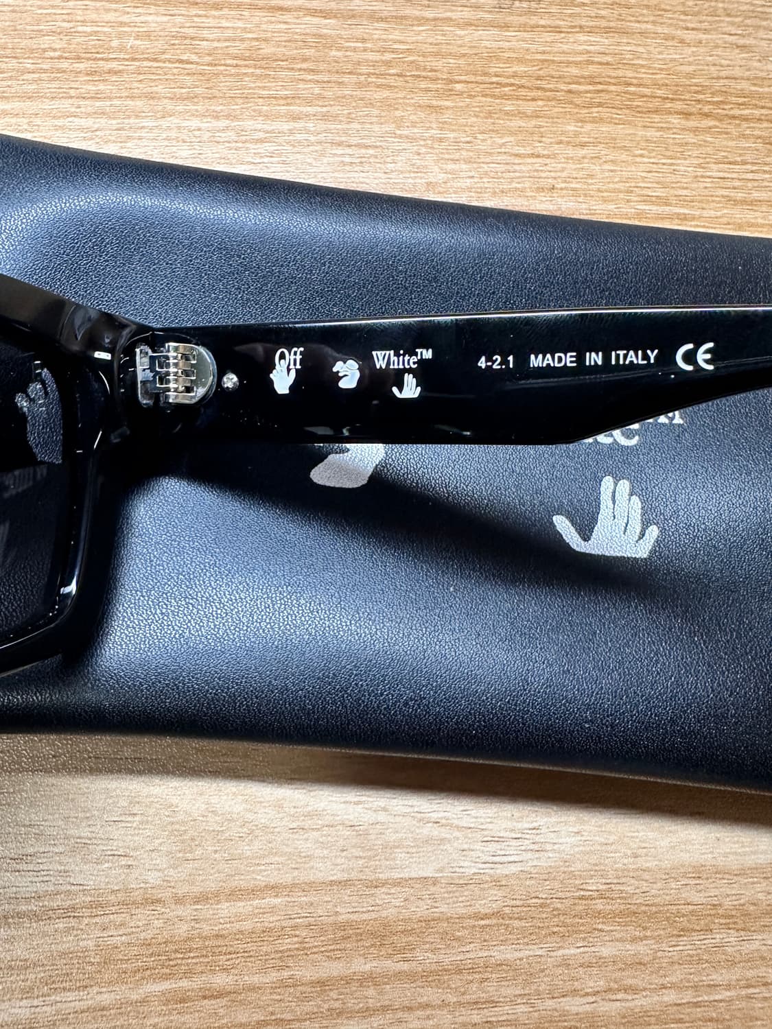 오프화이트 버질 아블로 선글라스 블랙 상품이미지4