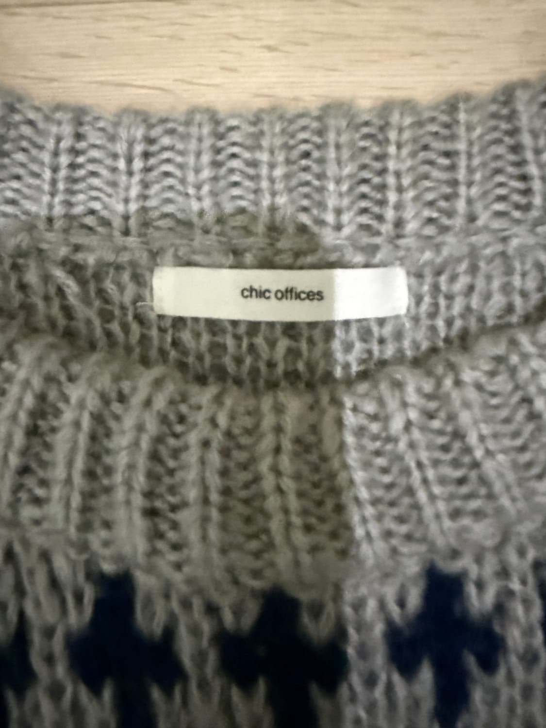 어리틀빗 chic offices 패턴 니트 스웨터 상품이미지2