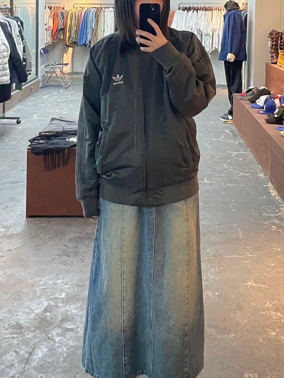 아디다스 백 빅로고 다크그레이 파이어버드 자켓 H1167 상품이미지1