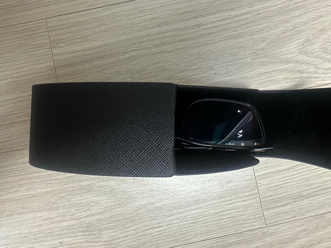 프라다 블랙 사각 뿔테  상품이미지5