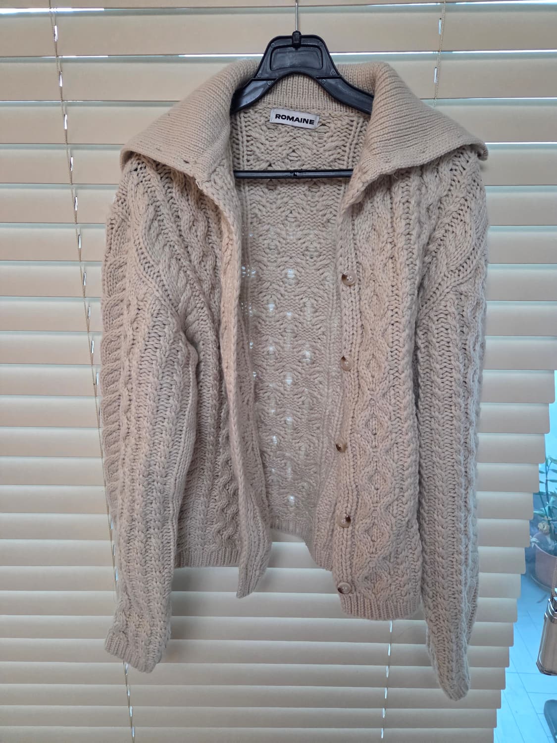 케이블 니트 가디건 상품이미지1