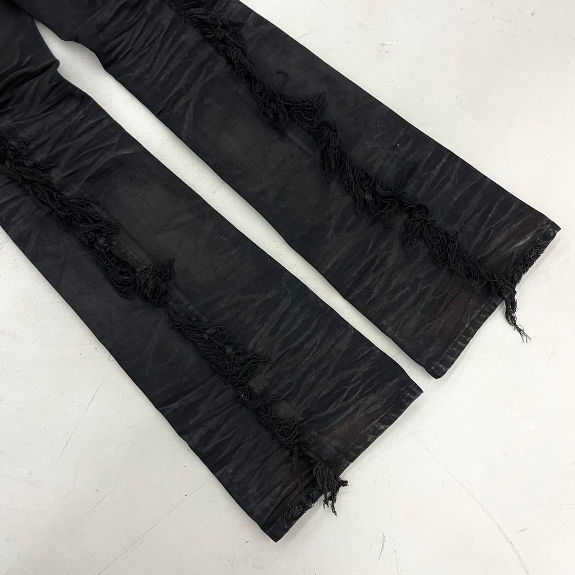 데빌킴 릭오웬스맛 블러드 왁시드 코팅 플레어 오피움 부츠컷 팬츠 상품이미지6