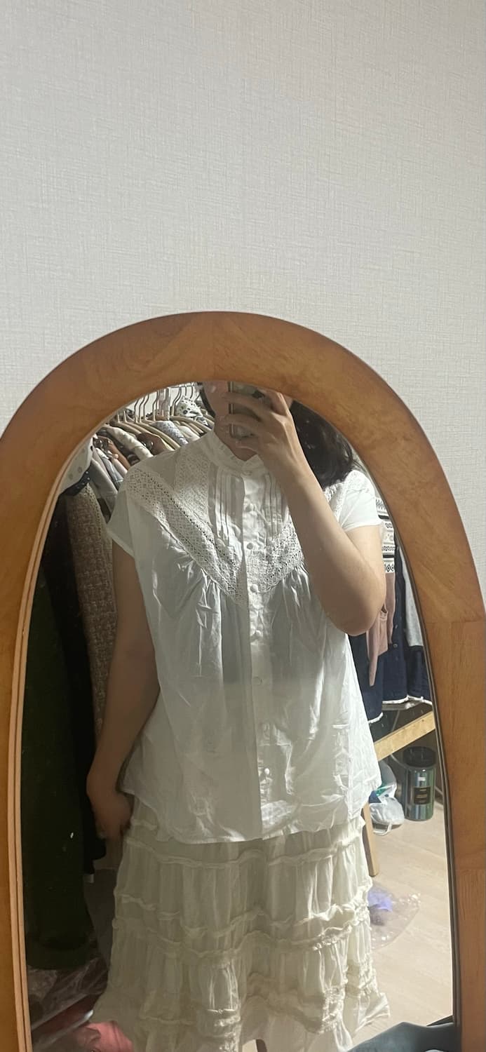 모리걸 빈티지 레이스 핀턱 블라우스 🤍🩶  상품이미지3