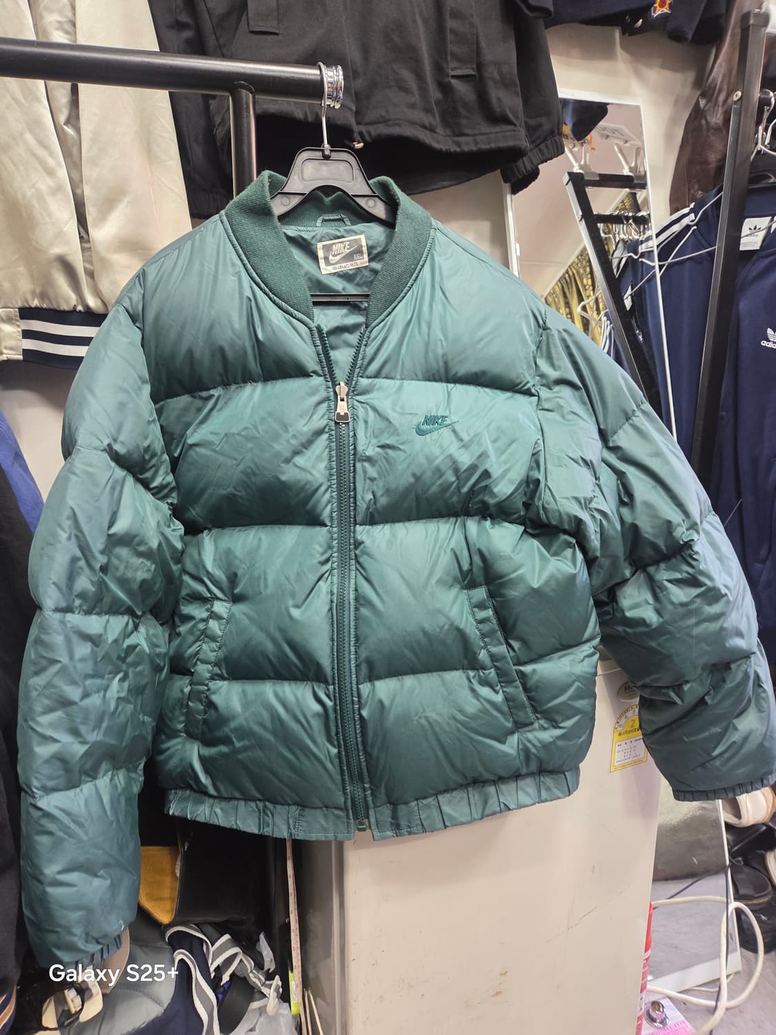 삼나  스포츠   나이키   오리털패딩 상품이미지1