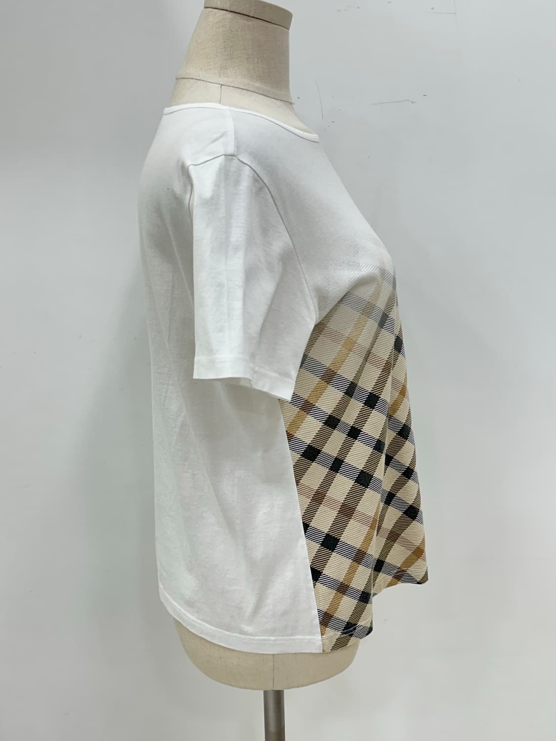 닥스 여성 라운드 반팔 상품이미지2