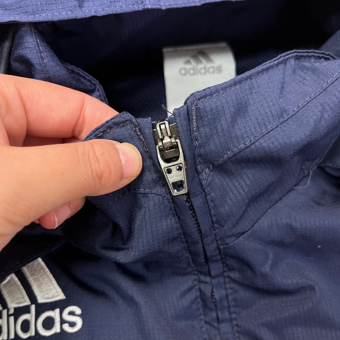 100 아디다스 레알마드리드 바람막이 자켓 상품이미지5