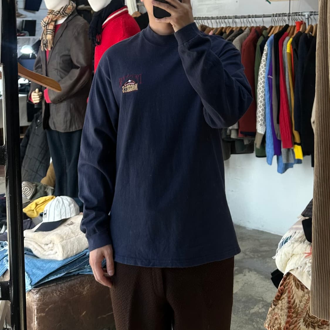 (착용컷) Lee 반폴라 롱 슬리브 (남성용 100-103) 상품이미지3