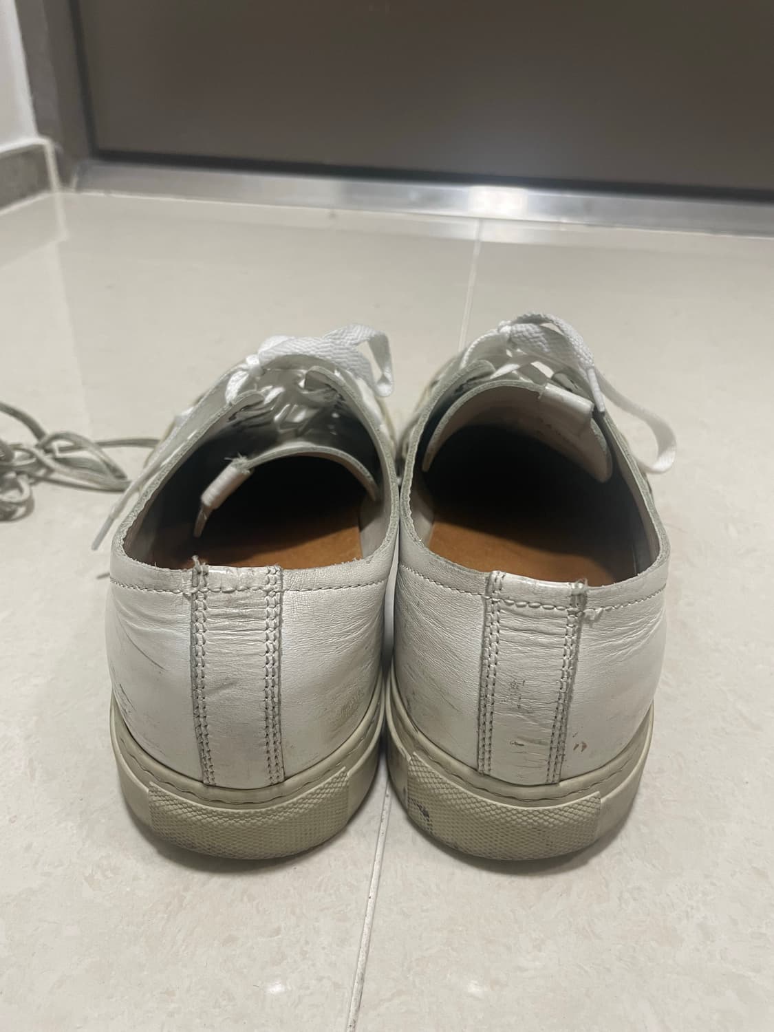 부테로 타니노 화이트(260) 상품이미지2