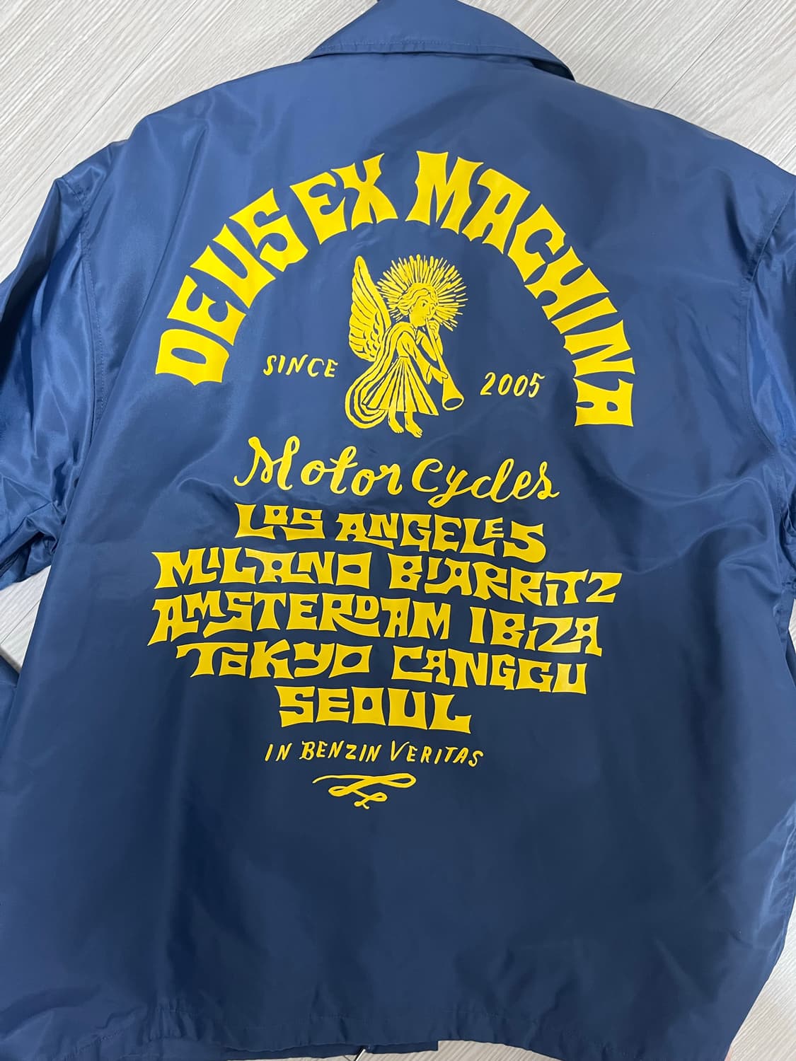 데우스 엑스 마키나 코리아 데빌 어드레스 코치 네이비 상품이미지3