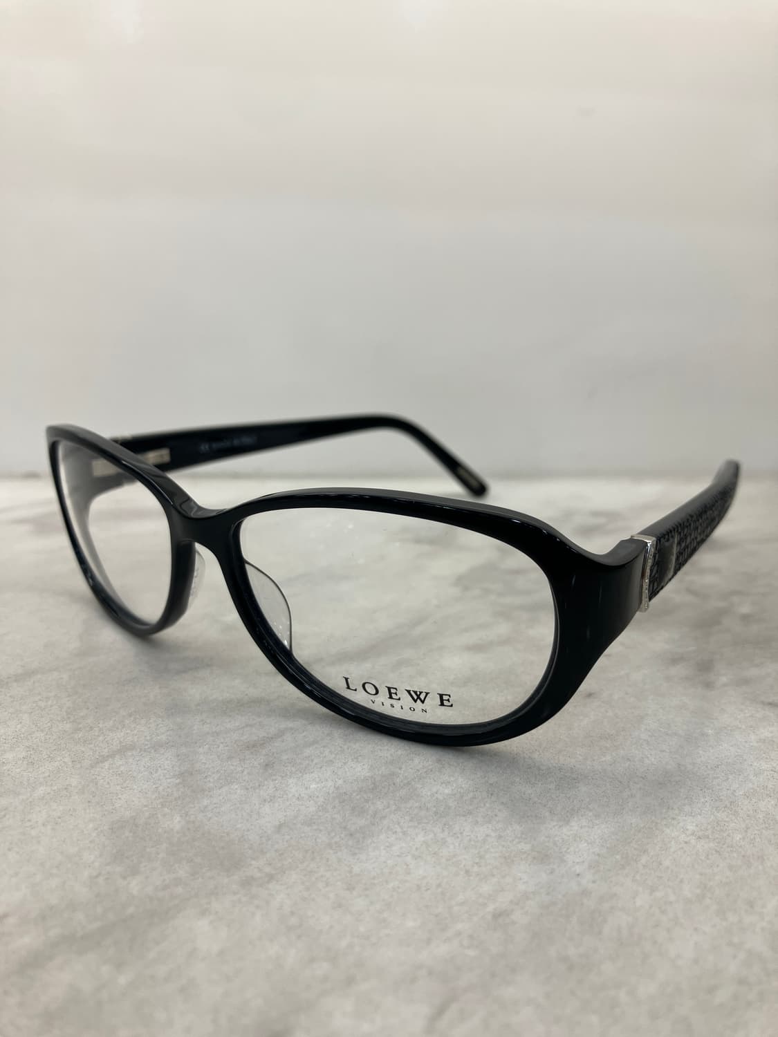 로에베 LOEWE 블랙 오벌 뿔테 안경 상품이미지7