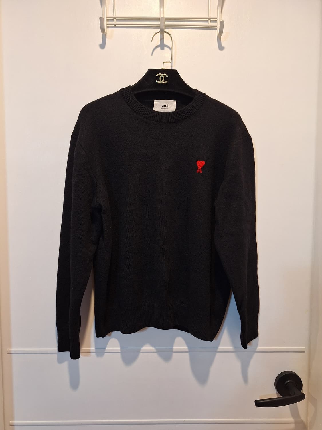 아미 여성 블랙 니트 티셔츠  상품이미지1